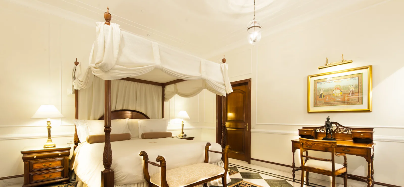 Luxury Rooms & Suites in Delhi | Stay at The Imperial Hotel